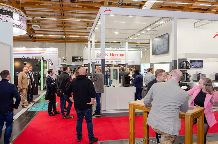 Die diesjährige Alles für den Gast konnte die Besucher- und Ausstellerzahlen im Vergleich zum Vorjahr steigern. Im Nachgang zeigen sich die Veranstalter und viele Aussteller zufrieden. Foto: Nolte